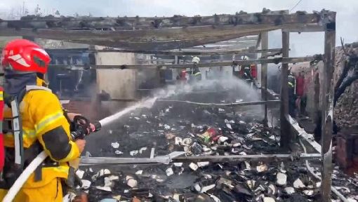 澎湖菓葉村燒餅油酥鍋起火付之一炬