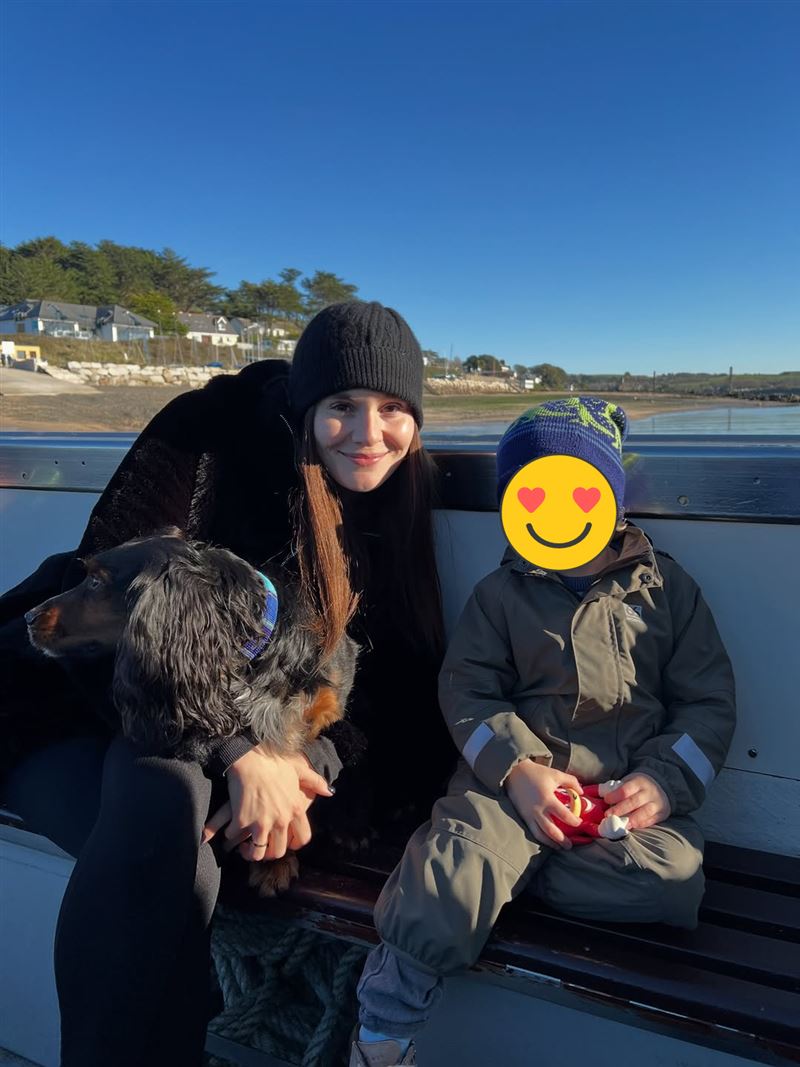 霍莉與亞當的兒子相處融洽。（圖／翻攝自Adam Peaty IG）