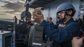 美軍根據美日安保條約第六條駐留在日本，幫助維持區域穩定。（圖／翻攝自美國戰爭部官網）