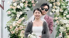 小粉紅才宣布懷孕，又證實跟男友登記結婚。（圖／翻攝自小粉紅IG）