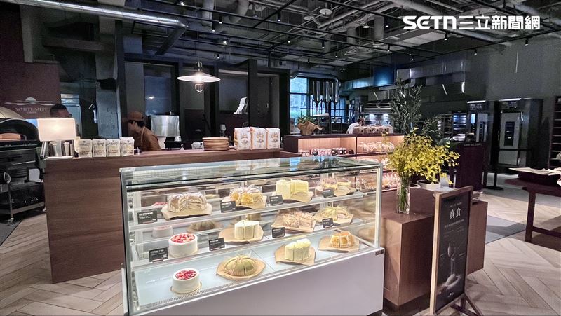 白霧時光現場烘焙的是對腸胃友善的魯邦種麵包。(圖／記者賴俊佑攝影）