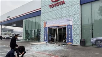 54歲男「全身綁炸藥」引爆Toyota營業所亡