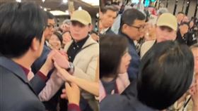 閩南狼分享與賴清德的簡短互動。（圖／翻攝自閩南狼臉書）
