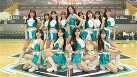 洋基工程主場首戰！志玲姐姐熱舞爆場