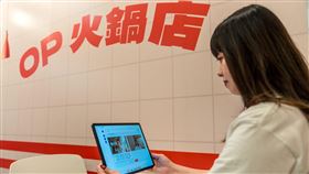 「金牌教練」服務可有效將資深員工的隱性經驗「數位化」，轉化為可累積的企業資產。