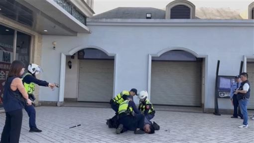 防「張文2.0」仁武警義大跨年拚了