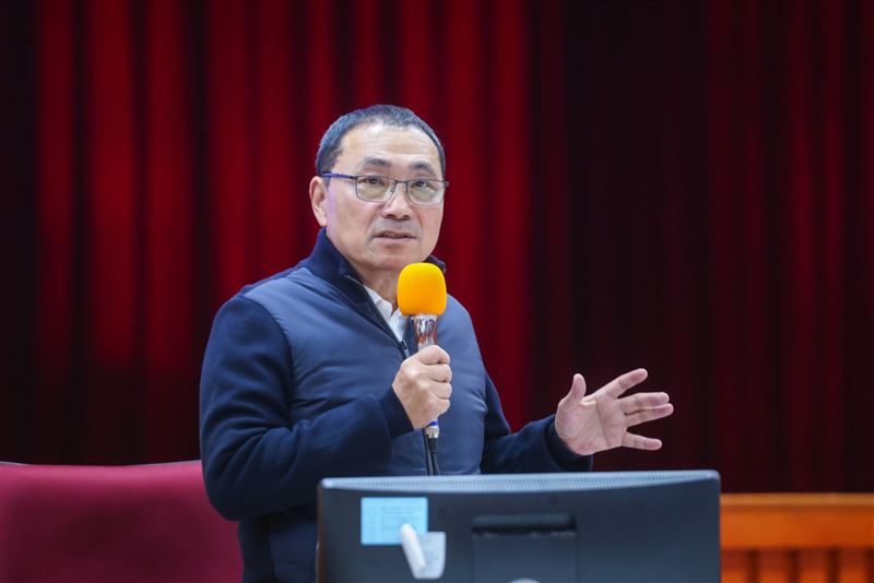 新北捷運公司傳出「掛狗牌」霸凌，侯友宜回應「已經要求捷運公司快速地釐清事實的真相，然後要確保同仁的基本權益」。（圖／新北市政府提供）