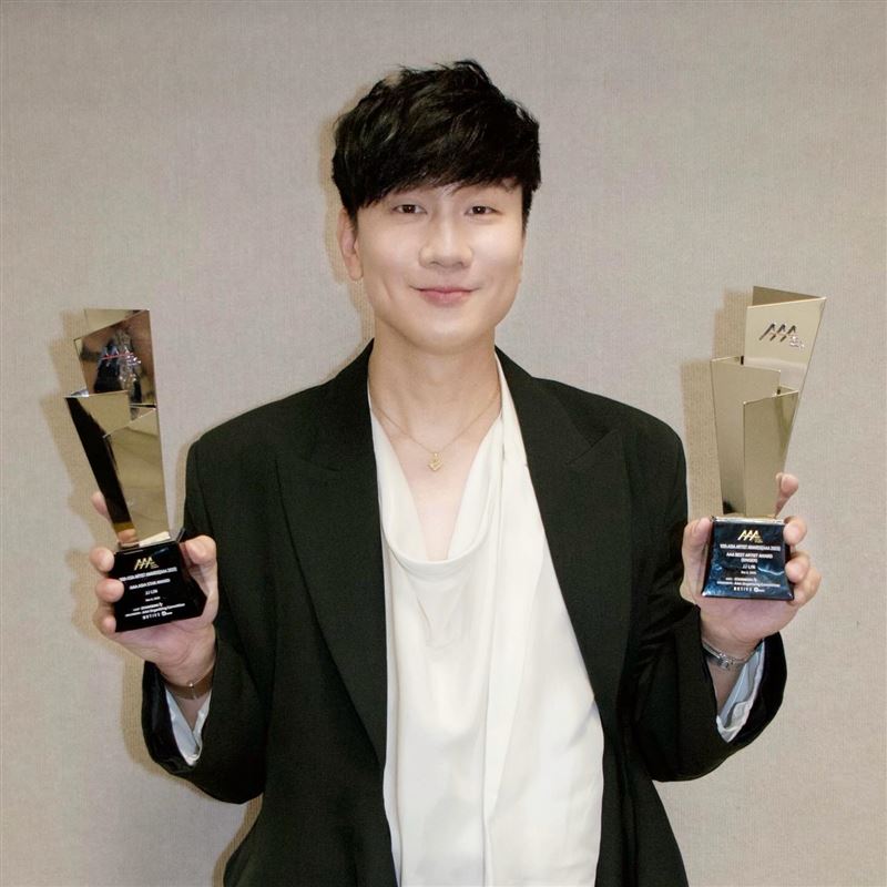 林俊傑愛情、事業兩得意。（圖／翻攝自林俊傑臉書）