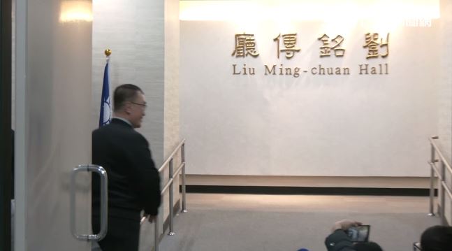 李四川今天被記者追問鄭麗文預告要徵召一事並未做出回應（圖／翻攝畫面）