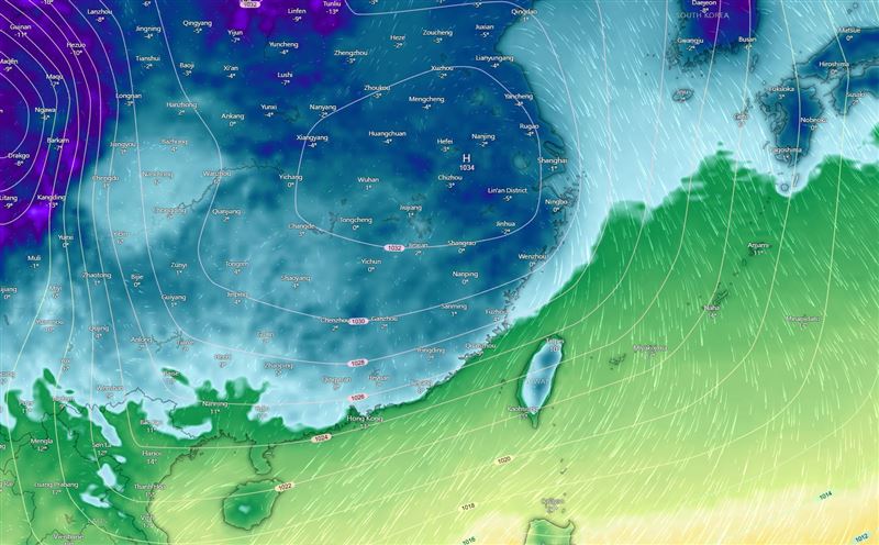 台灣颱風論壇表示，強烈冷氣團週五抵達後，當天夜晚至週六是最冷時刻。（圖／翻攝自台灣颱風論壇｜天氣特急臉書）