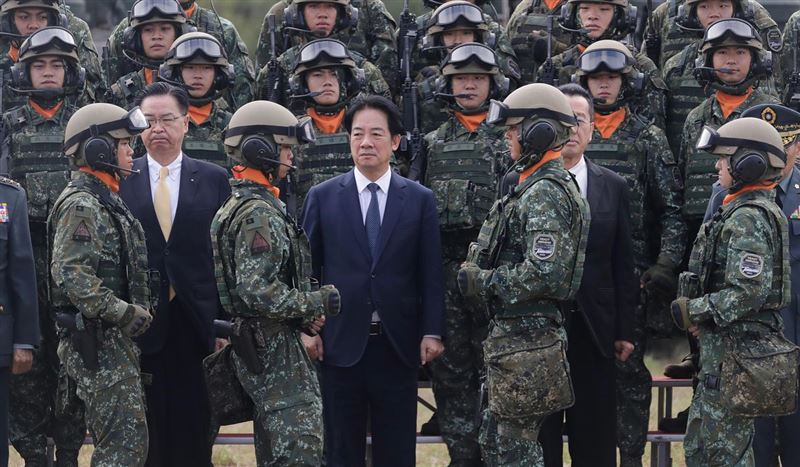 總統賴清德視察國軍。（圖／翻攝自X平台 @WashTimes）