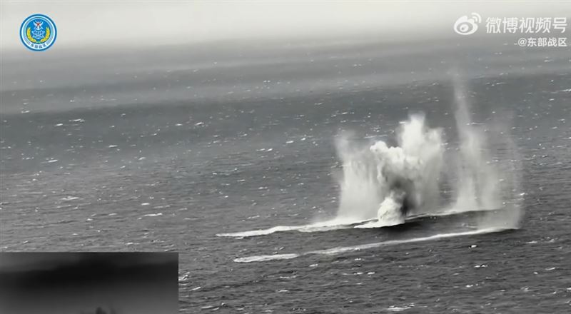 東部戰區稱，實彈射擊取得預期效果「全部命中」（圖／翻攝自微博）