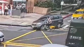 YouBike超堅固？擦撞竟是汽車保桿掉落