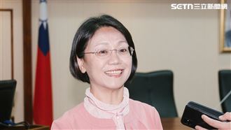 翁曉玲提案修憲：賦予人民罷免總統權利