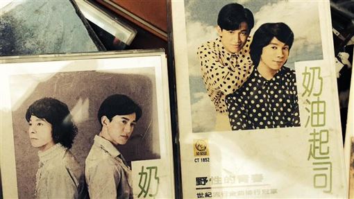 曾與曹西平組團！吳慷仁曬青澀合照發聲了