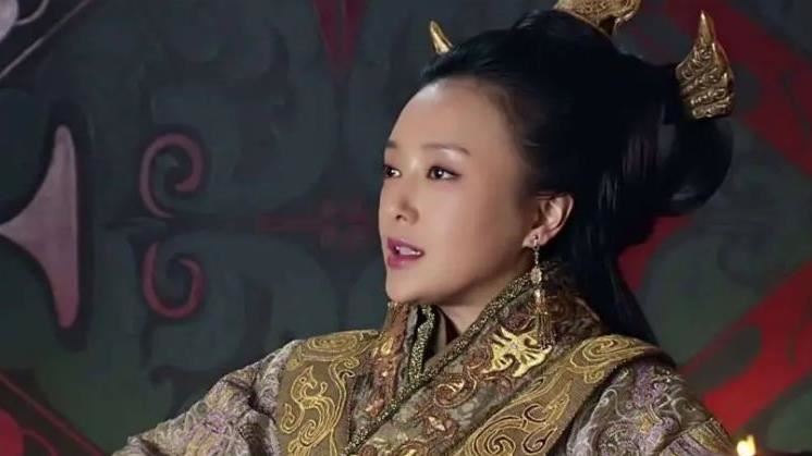 最剛毅的女人，最卑微的回應：劉邦死後呂雉遭情書調戲，為了大漢江山，她選擇「自黑」化解滅國危機！（影視示意圖／翻攝自百度百科）