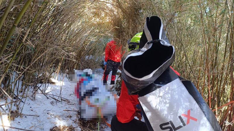 2罹難山友回家了！黑鷹「飛3趟」載運遺體