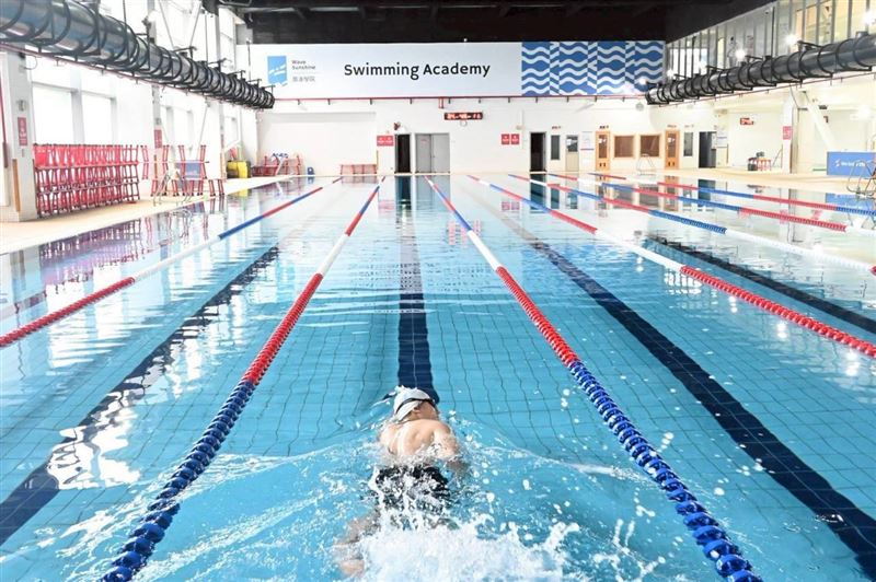 淡水運動中心游泳池空調及通風系統全面汰換升級水溫更穩定舒適（圖／淡水運動中心提供）