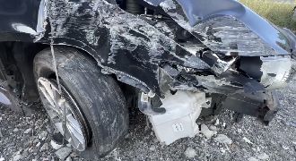 攔查槍砲男遭衝撞拒捕　警開40槍破窗逮人