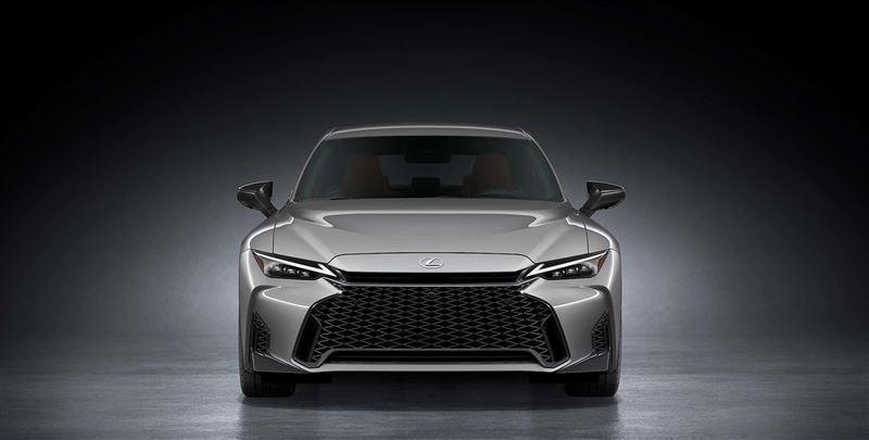 小改款Lexus IS 300h。（圖／翻攝Lexus網站）