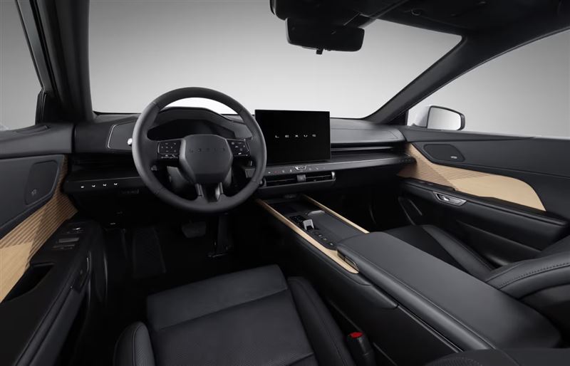 12.3吋數位儀表與14吋中控大螢幕，科技感明顯提升。（圖／翻攝Lexus網站）