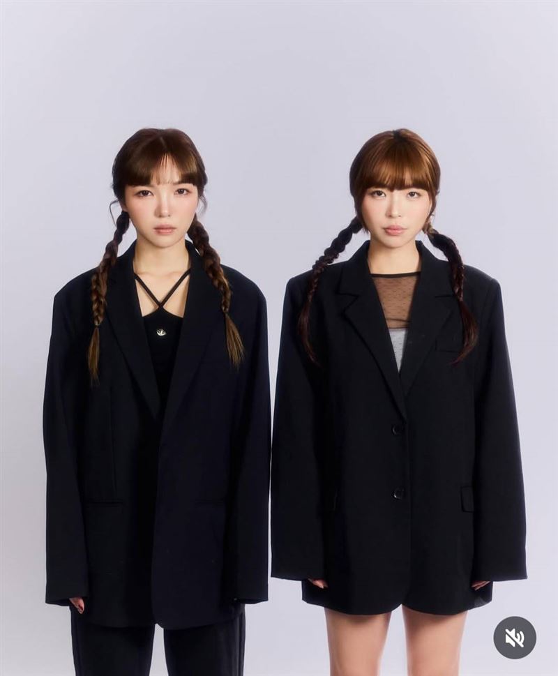 一隻阿圓(右)、何美(左)長相頗為相似。(圖/翻攝自IG)