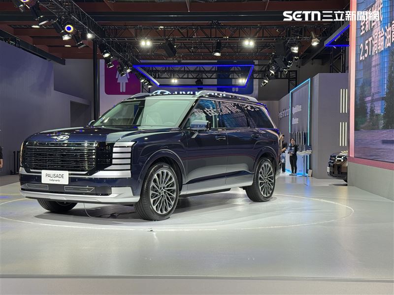 現代汽車Palisade Calligraphy豪華休旅。（圖／記者鍾釗榛攝）