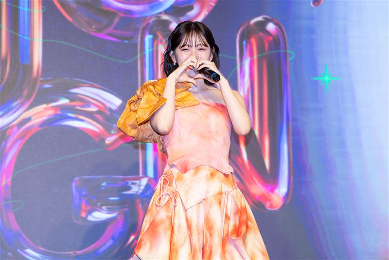 鈴木愛理除了學台語，記者會上也大玩諧音梗。（圖／COME ON JKSSP提供）