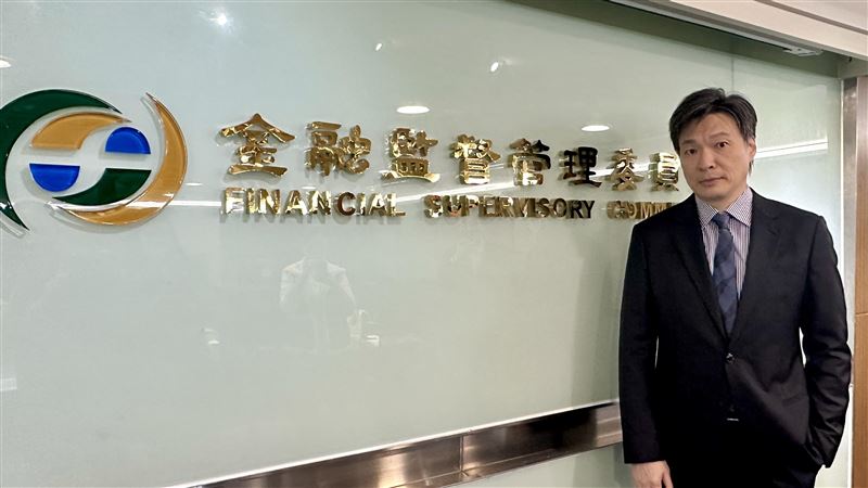 金管會8大新制　明年3月股東會禮品線上領