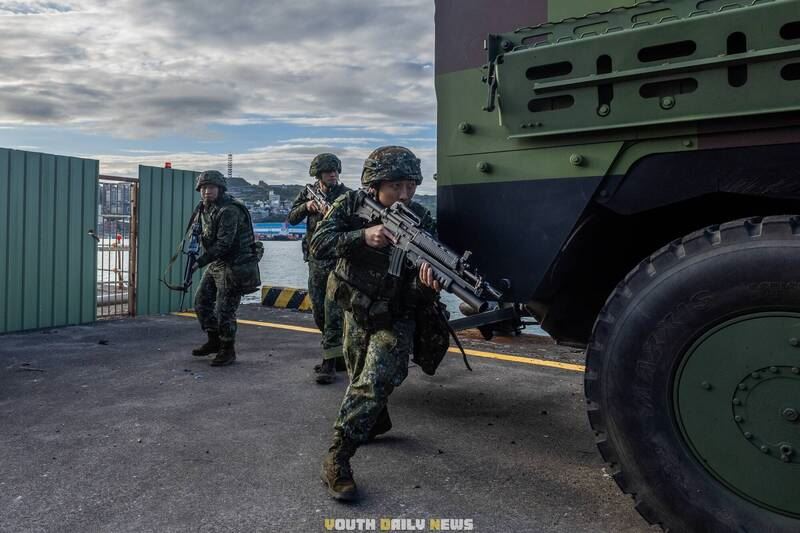 陸軍各部隊昨積極參與立即備戰操演。（取自青年日報）