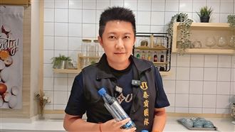 賓賓哥人設崩壞隱瞞已婚！身旁有紅粉知己