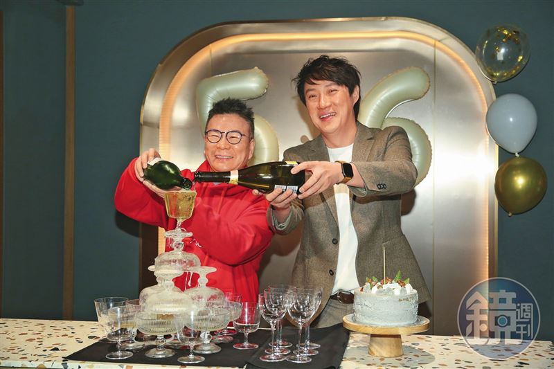 2023年沈玉琳（左）除了為自己56歲的生日宴辦記者會，還替錢毅（右）新開的餐酒館站台，可見他擁有一定的媒體關注度與商業魅力