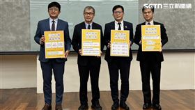 教育部今日宣布導師加給從3000元調高至4000元。（圖／記者柯美儀攝影）