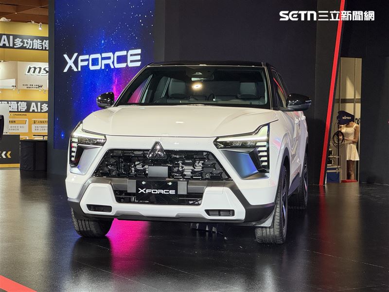 Dynamic Shield車頭、分離式LED日行燈與寬闊輪拱。（圖／記者鍾釗榛攝）