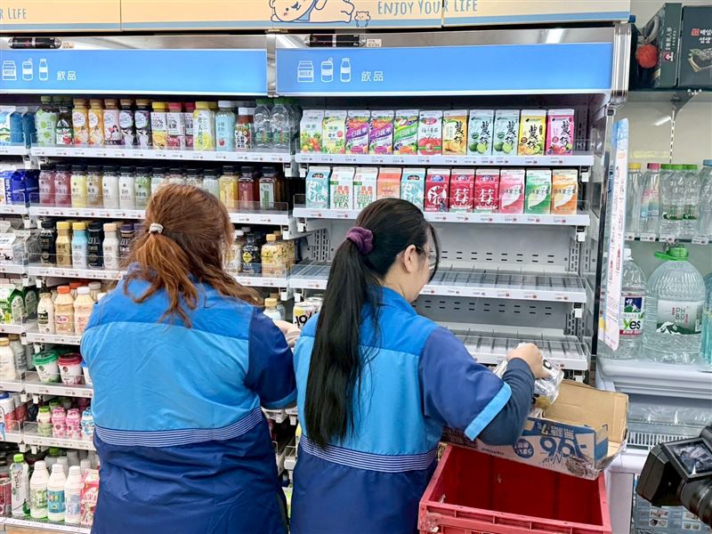 萊爾富跨年夜加派10倍人力。(圖／萊爾富提供）