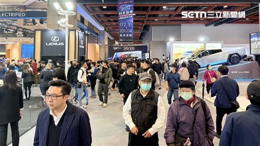 台北車展他刷4台成最大戶　觀望人潮多