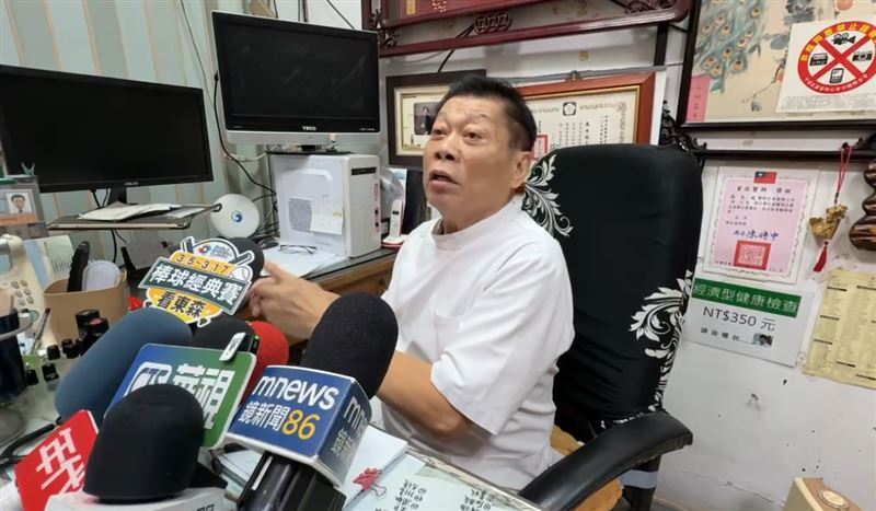 要釐清2名死者是遭撞擊死亡或輾屍，高大成表示，關鍵在於血量與有無噴濺痕跡。(圖／翻攝畫面)