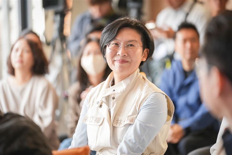 回家的路、傳承的火！林岱樺重回鳳山起家厝感念亡父！哽咽落淚誓言以「清廉耿直」守護高雄未來。(圖/林岱樺辦公室提供)