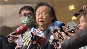 民進黨立委王世堅出席中執會前受訪（圖／記者劉秀敏攝影）