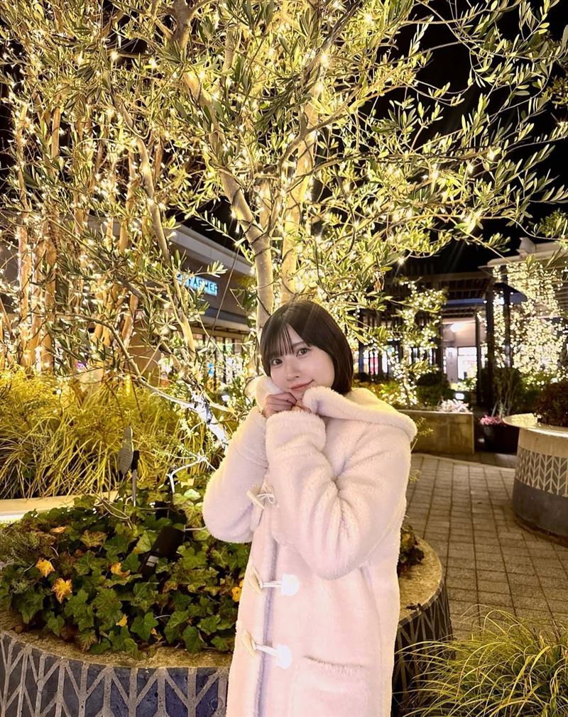 山田麻莉奈拋結婚喜訊。（圖／翻攝自山田麻莉奈IG）