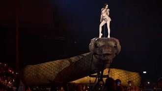 蔡依林演唱會陷光明會疑雲　音樂總監反擊