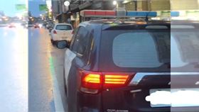 桃園,龜山,父子,金錢問題,家暴,毆打,彎刀,保護令。（圖／翻攝畫面）　