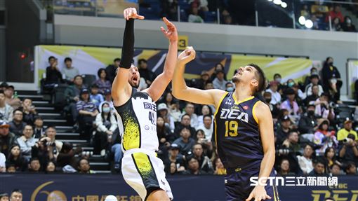 國王跨年夜被打爆　主帥狠批表現一無是處