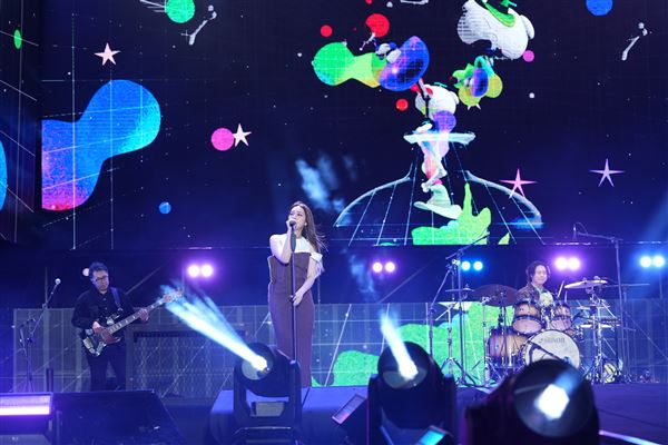 告五人台中跨年演出