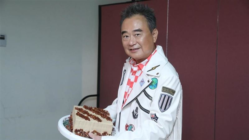 陳昇超萌孫女來了　升格爺爺1年吐心聲