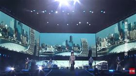 麋先生台中跨年，今年最後一場演出炸翻天。