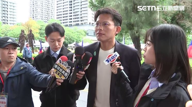 侯友宜、黃國昌、劉和然出席新北市元旦升旗活動(圖/翻攝畫面)