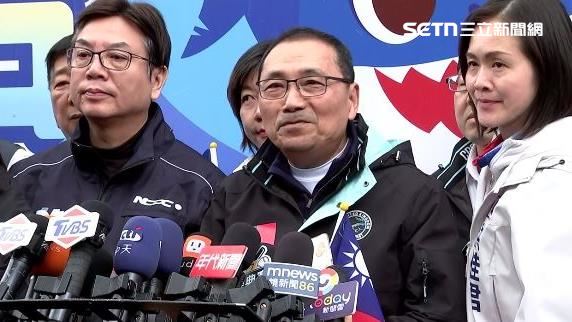 新北元旦升旗,侯友宜接受媒體聯訪(圖/翻攝畫面)