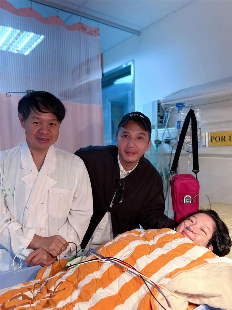 Sandra（右起）與老公許傑克。（圖／翻攝自IG @sandralalala0302）