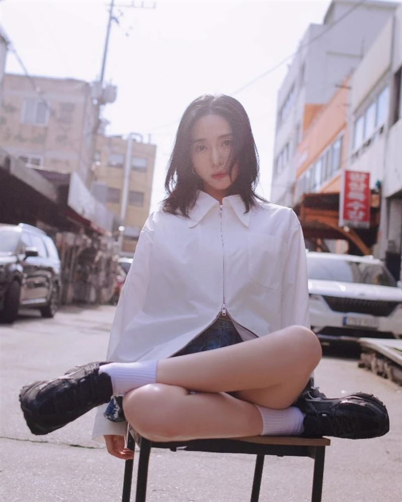 南韓女團AOA前成員權珉娥。（圖／翻攝自IG @new.kma）